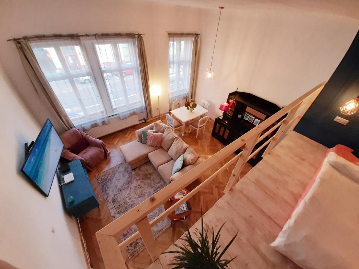 براشوف Central Loft Apartment المظهر الخارجي الصورة